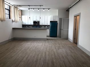 1430 W 21st St #9, Chicago, IL 60608