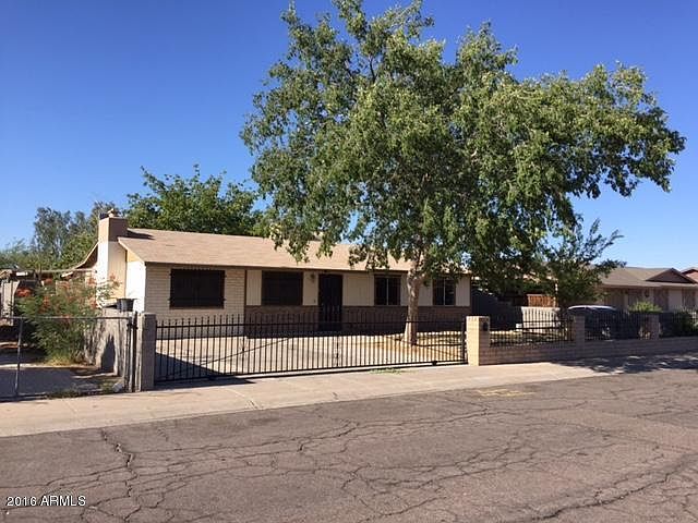 1st image of 932 E Desert Dr