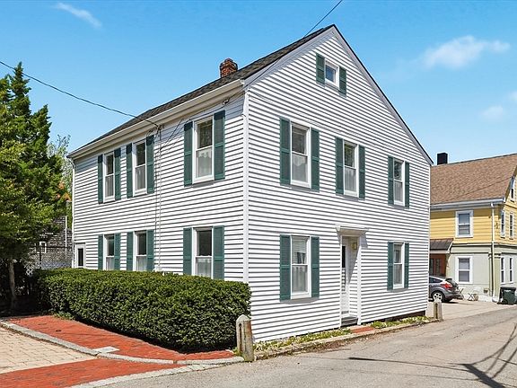 3rd image of 8 Vernon Ct