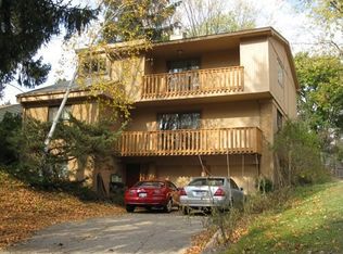 461 Hilldale Dr, Ann Arbor, MI