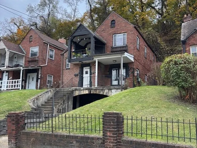 3831 Beechwood Blvd — Photo 4