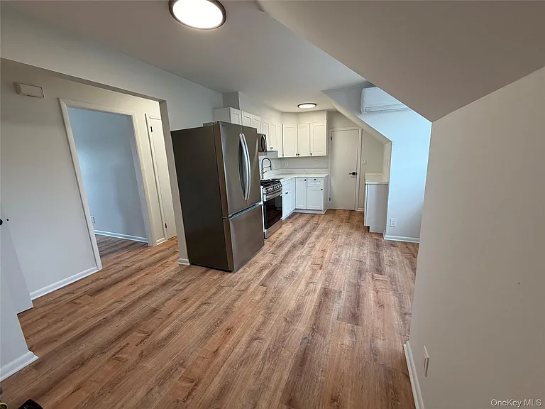 505 Rockland Ave #2 — Photo 4