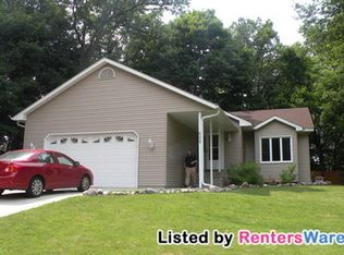 429 5th St SW, Saint Michael, MN 55376