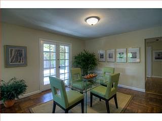 3rd image of 821 Garland Dr