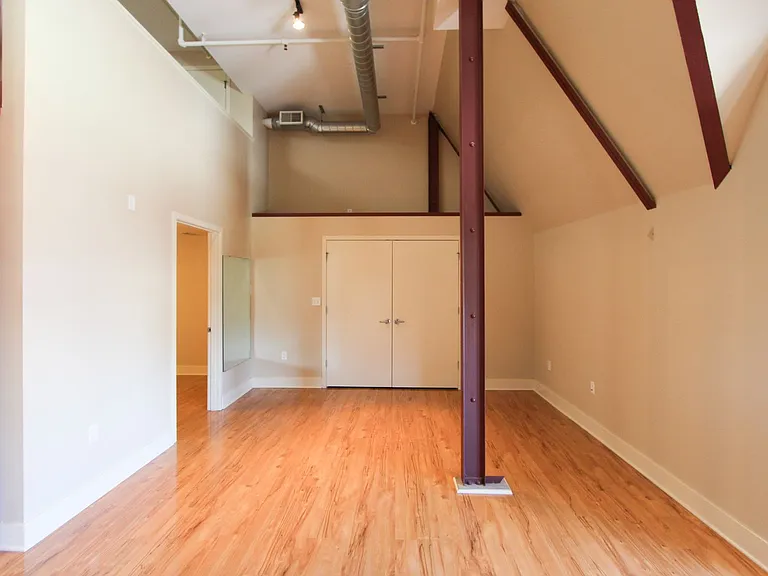 Fifth Avenue School Lofts — Photo 54