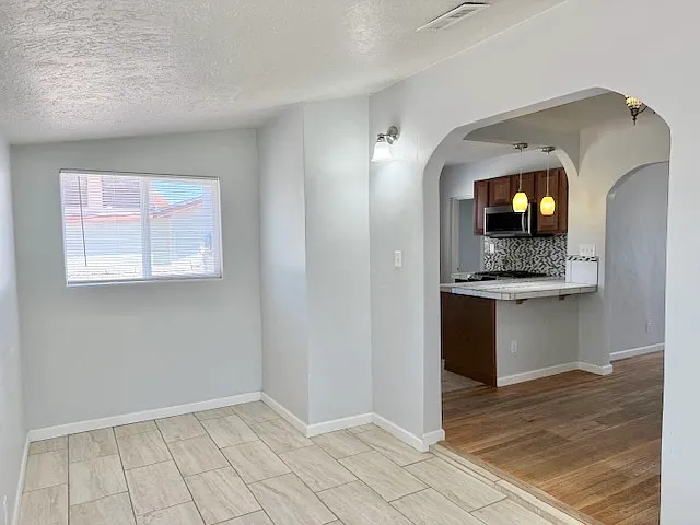 317 Morningside Dr SE — Photo 21