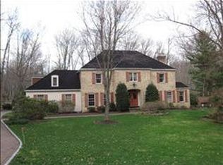 170 Hill Hollow Rd, Watchung, NJ 07069