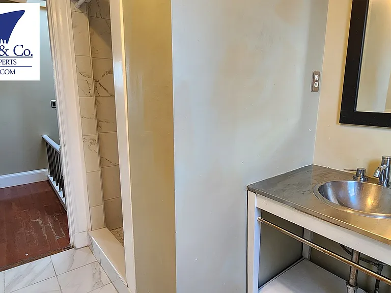 4 Wilbur Ct #3 — Photo 10