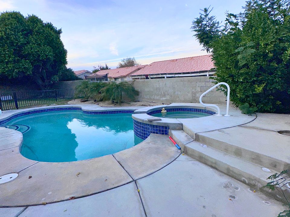 Private Pool