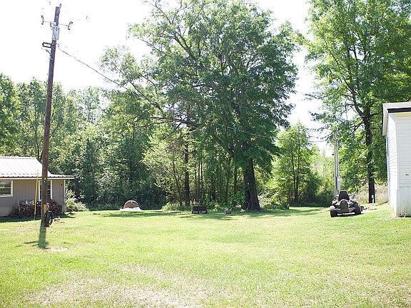 2nd image of 1130 Lyons Rd