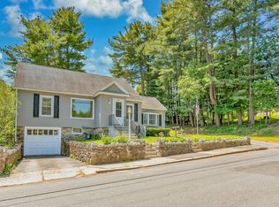 4 Capitol St, Methuen, MA 01844