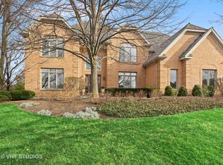 28759 N Sky Crest Dr, Mundelein, IL 60060