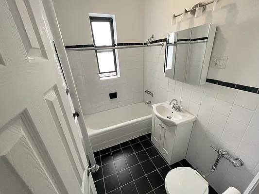 Rented by ERN Flats | media 3