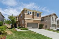 Christopher Ln-S2707-002.jpg