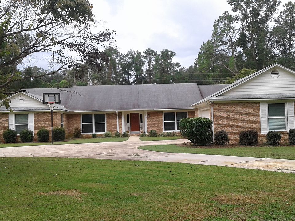 1st image of 3019 Shamrock St N