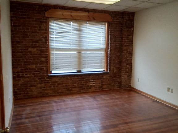 3rd image of 436 Broadway #1