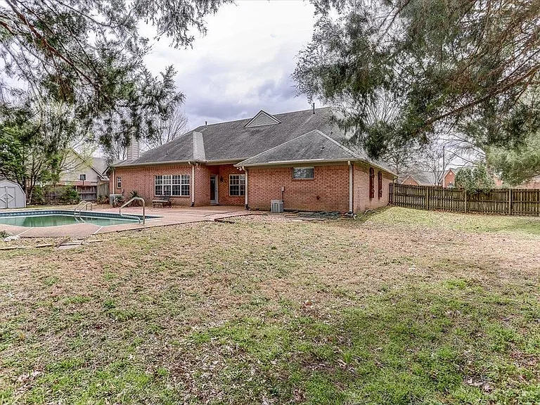 160 Cottonwood Dr — Photo 24