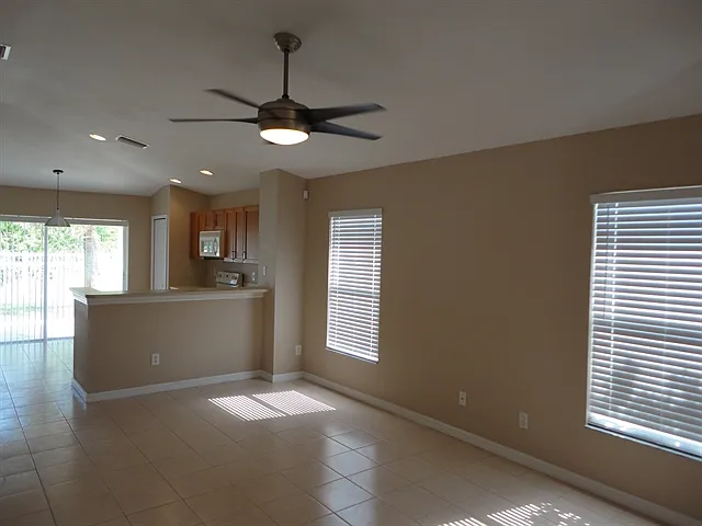 11505 Crestlake Village Dr — Photo 3