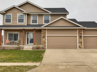706 NE 46th Ct, Ankeny, IA 50021