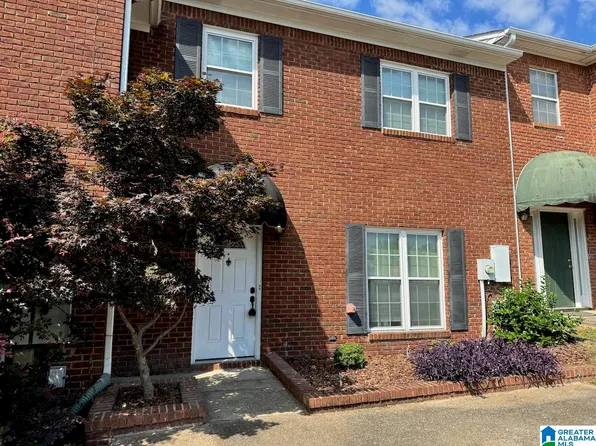 137 Canyon Pl, Pelham, AL 35124