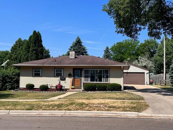 515 Roosevelt STREET, Fort Atkinson, WI 53538
