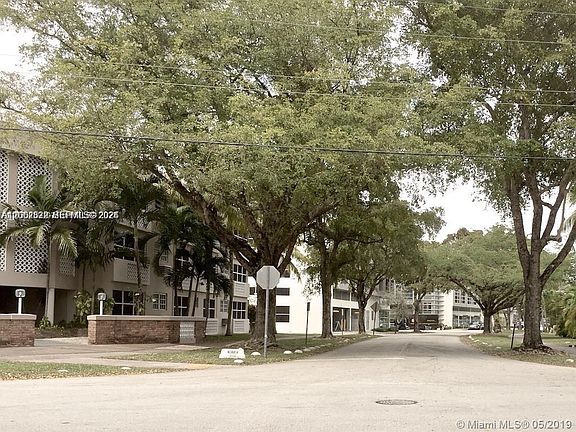 2nd image of 6580 Santona St #A39