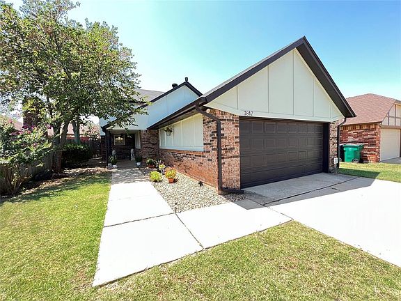 2nd image of 3817 Windswest Ct
