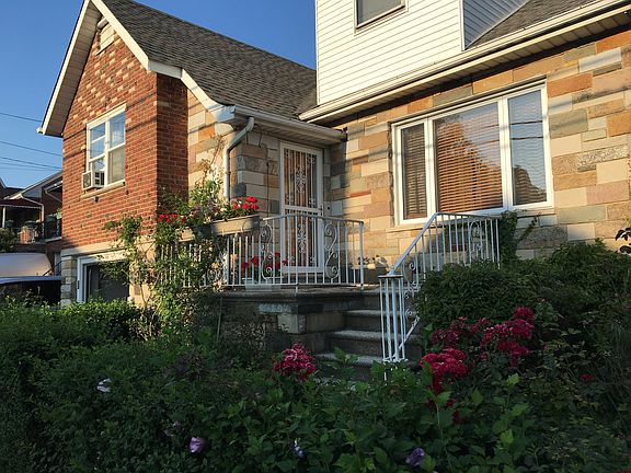 2nd image of 2428 Throop Ave