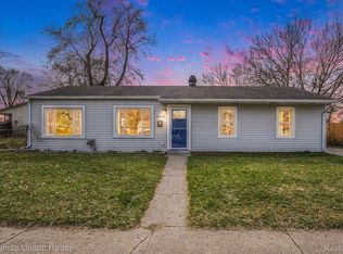 6224 Marcy St, Brighton, MI 48116
