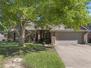 2410 Christi Ln, Caddo Mills, TX 75135