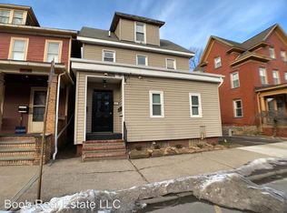 343 E Main St APT 1R, Lock Haven, PA 17745