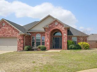 16 Payton Dr, Cabot, AR 72023