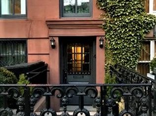 4 Saint Lukes Pl #4R, New York, NY 10014