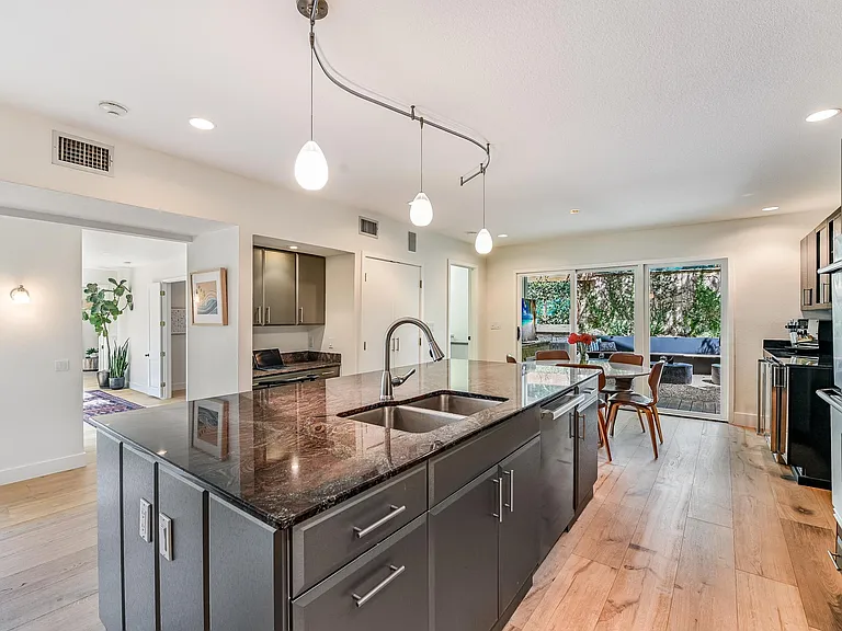 3002 Hillview Rd — Photo 12
