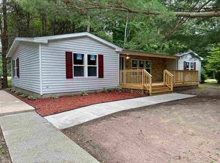 11245 Lakefield Rd, Saint Charles, MI 48655