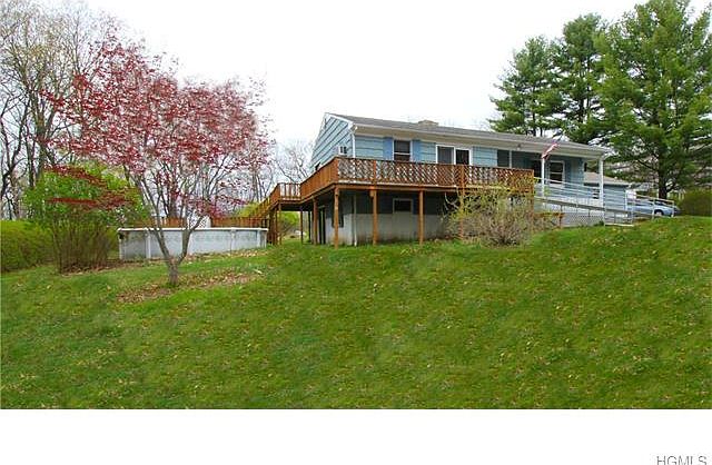 1st image of 15 Rosal Dr