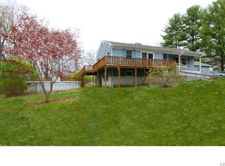 15 Rosal Dr, Carmel, NY 10512