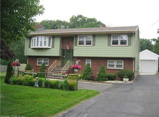 395 Silver Sands Rd, East Haven, CT 06512