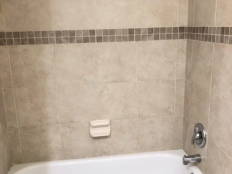 2378 Covington Dr — Photo 17