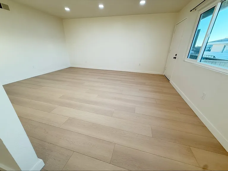 7340 Corsican Dr #C — Photo 3