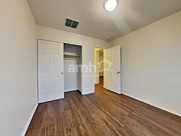 902 E Autumn Harvest Pl — Photo 23