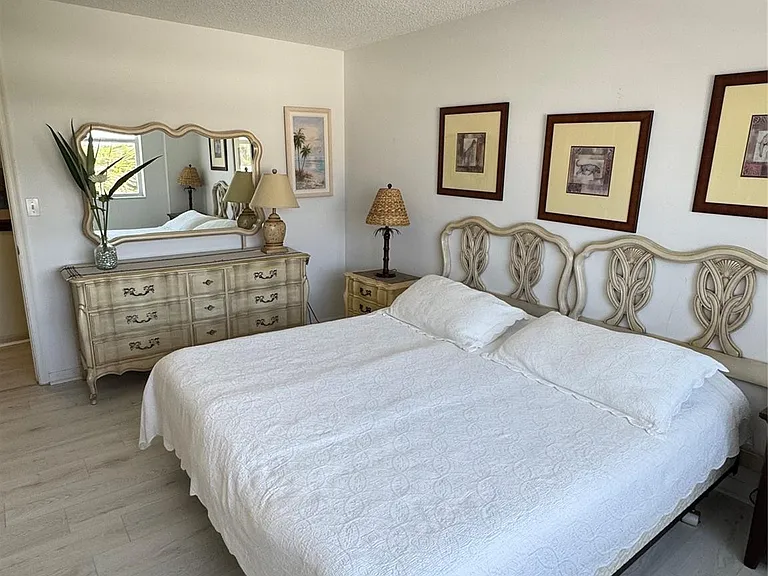 5200 N Ocean Blvd #506 — Photo 19