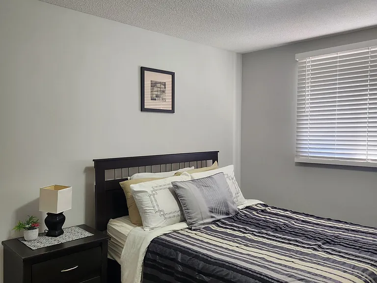 3811 54th Ave #201 — Photo 8