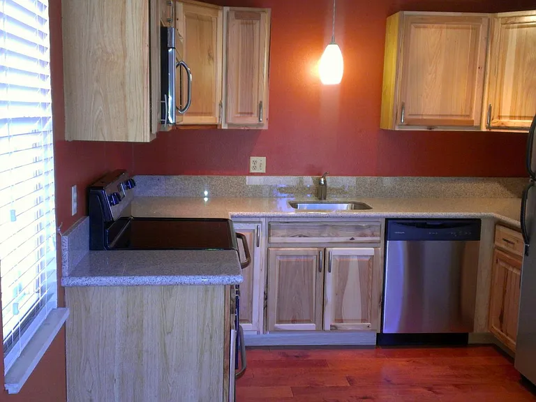 3315 Chisholm Trl #E304 — Photo 3