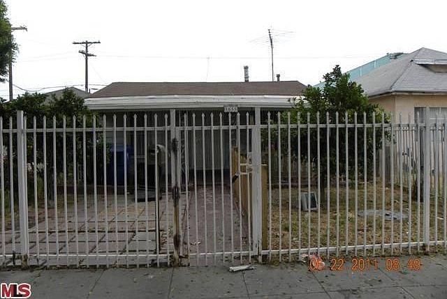 1st image of 1655 W 59th St