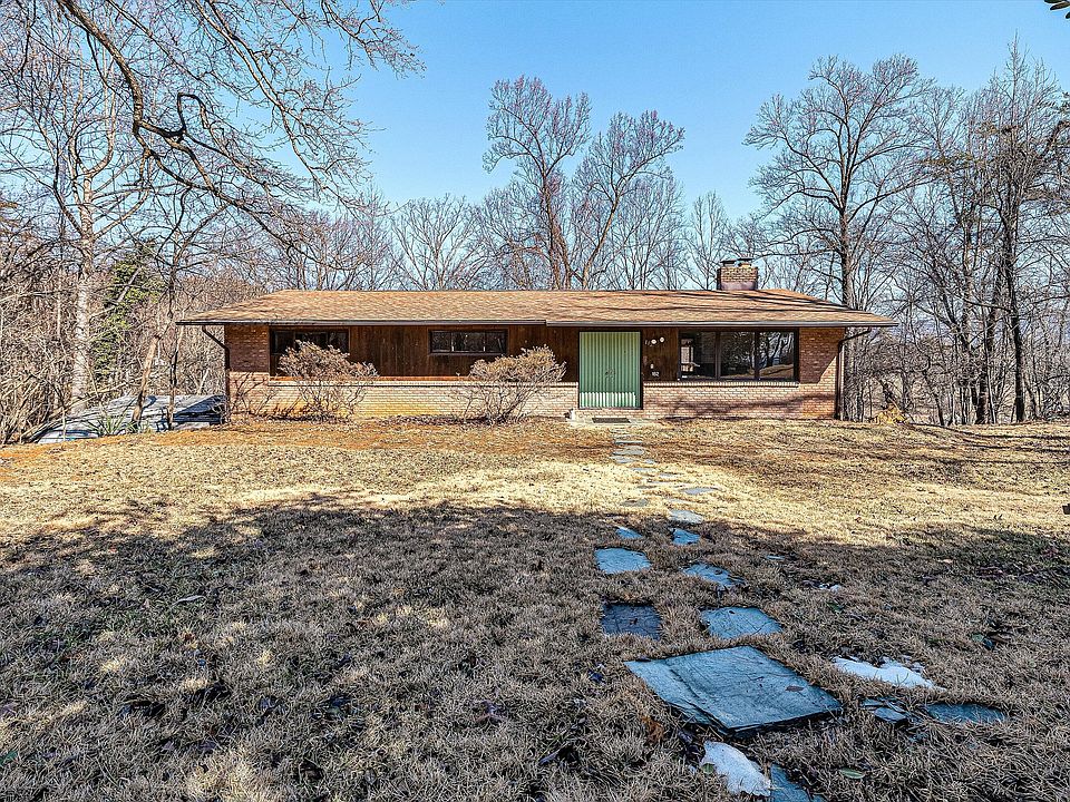 1st image of 182 Dogwood Ln
