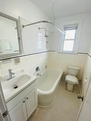 Rented by Compass | media 9