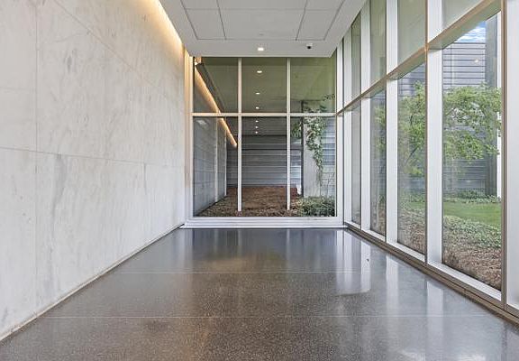 4th image of 9715 Woods Dr Unit 1008