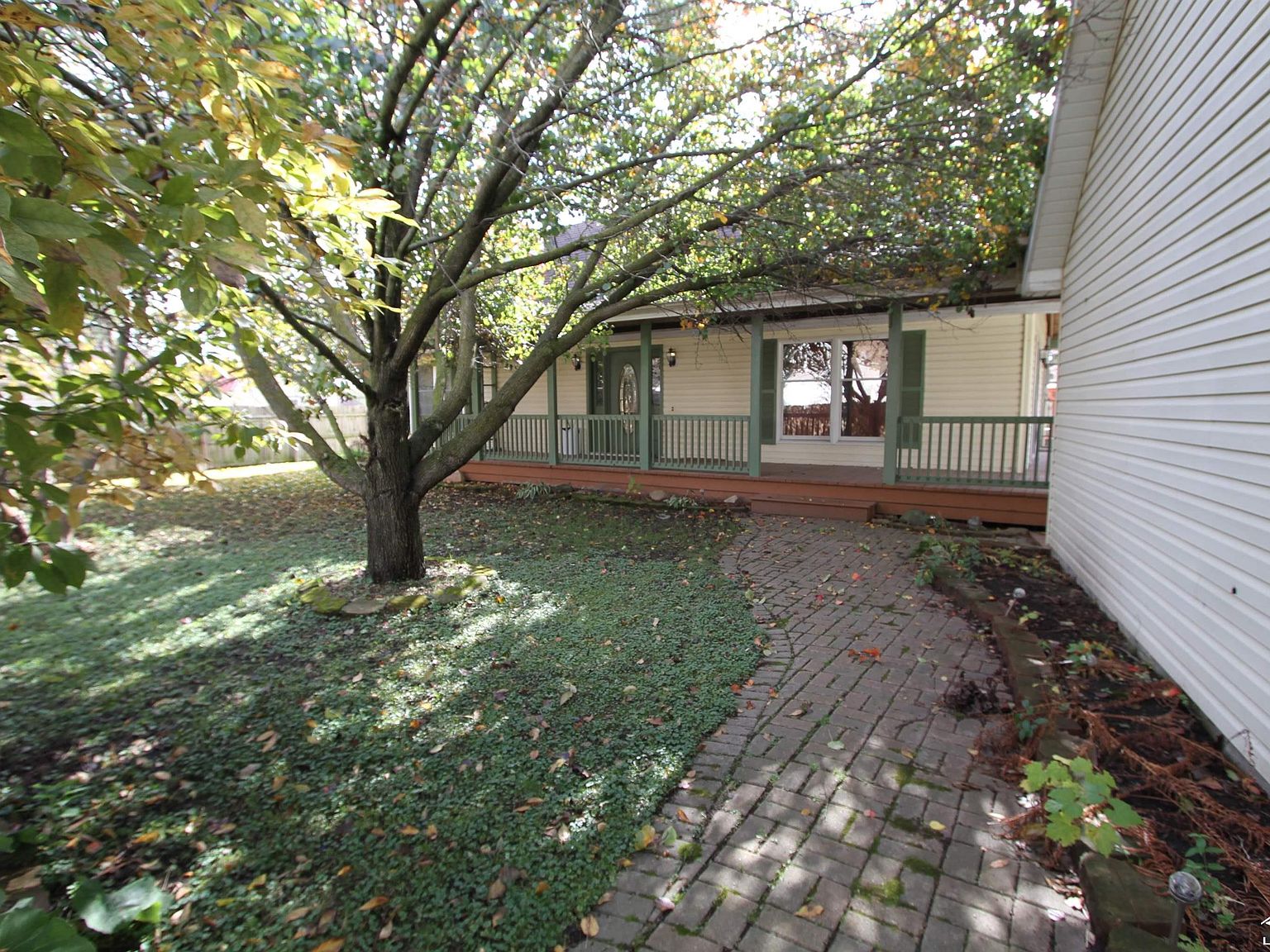 6942 S Huron River Dr, South Rockwood, MI 48179 Zillow