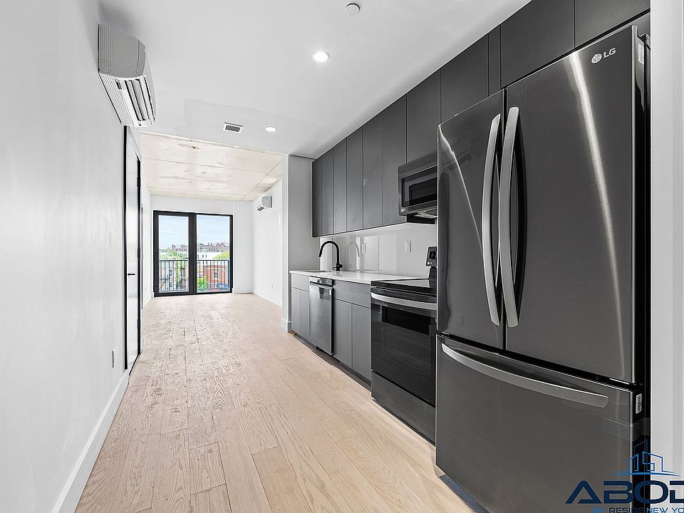 1st image of 453 E 25th St #406